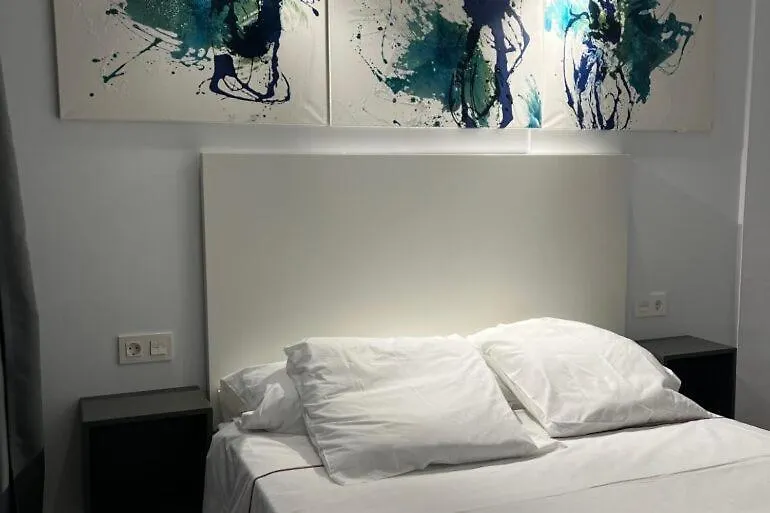 Innova Spaces Málaga 0*,