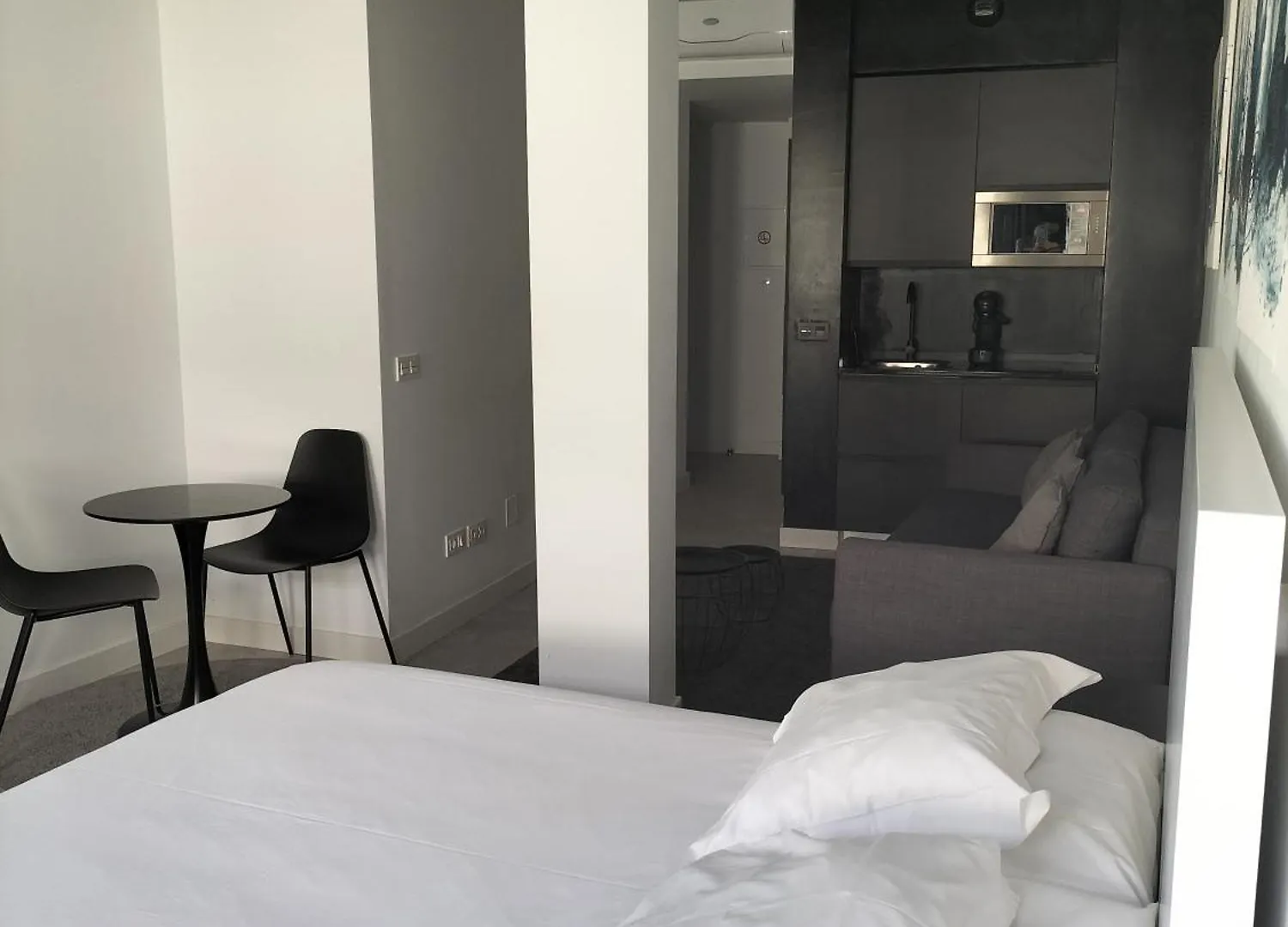 Innova Spaces Málaga 0*,
